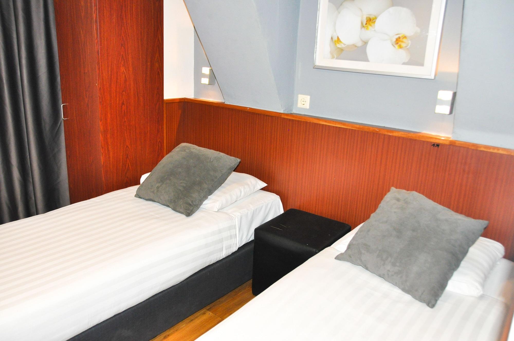 Travel Hotel Amsterdam Exterior photo