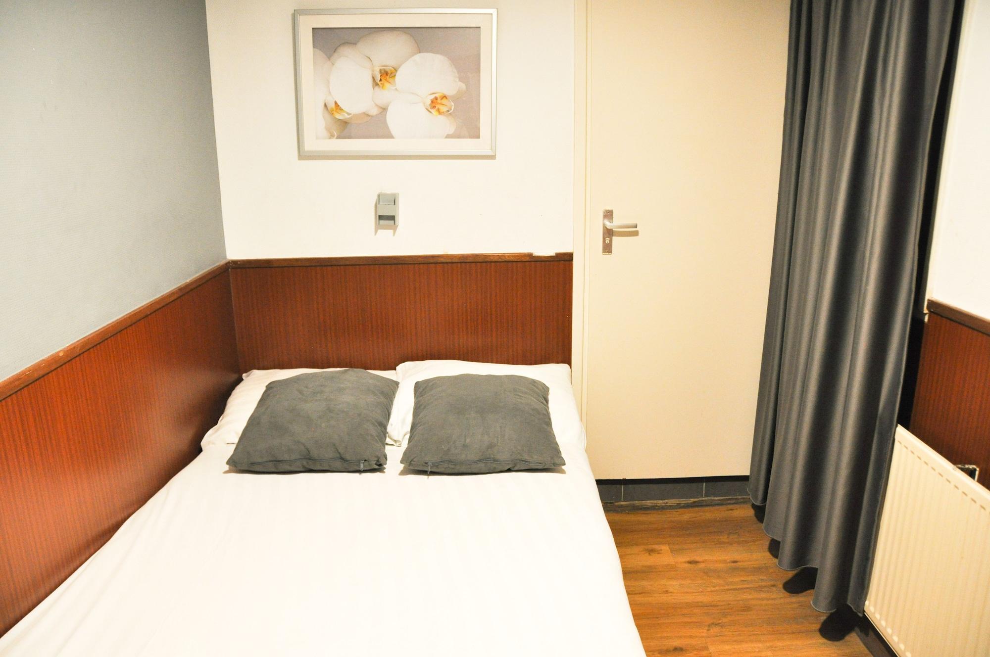 Travel Hotel Amsterdam Exterior photo