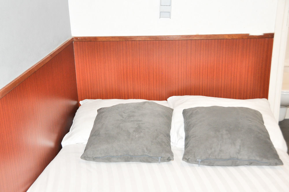 Travel Hotel Amsterdam Exterior photo